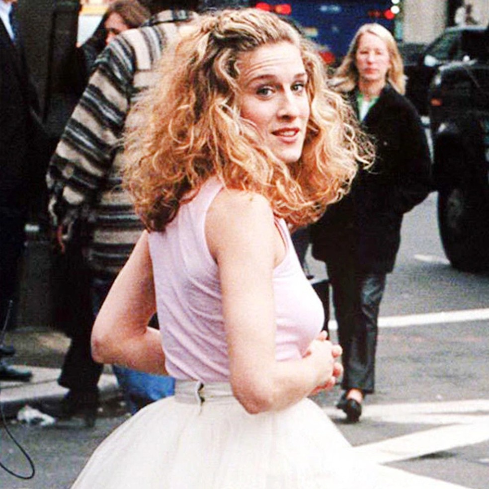 Relembre As Maiores Transforma Es De Cabelo De Carrie Bradshaw Em Sex And The City