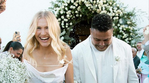 Ronaldo Fenômeno e Celina Locks se casam em Ibiza
