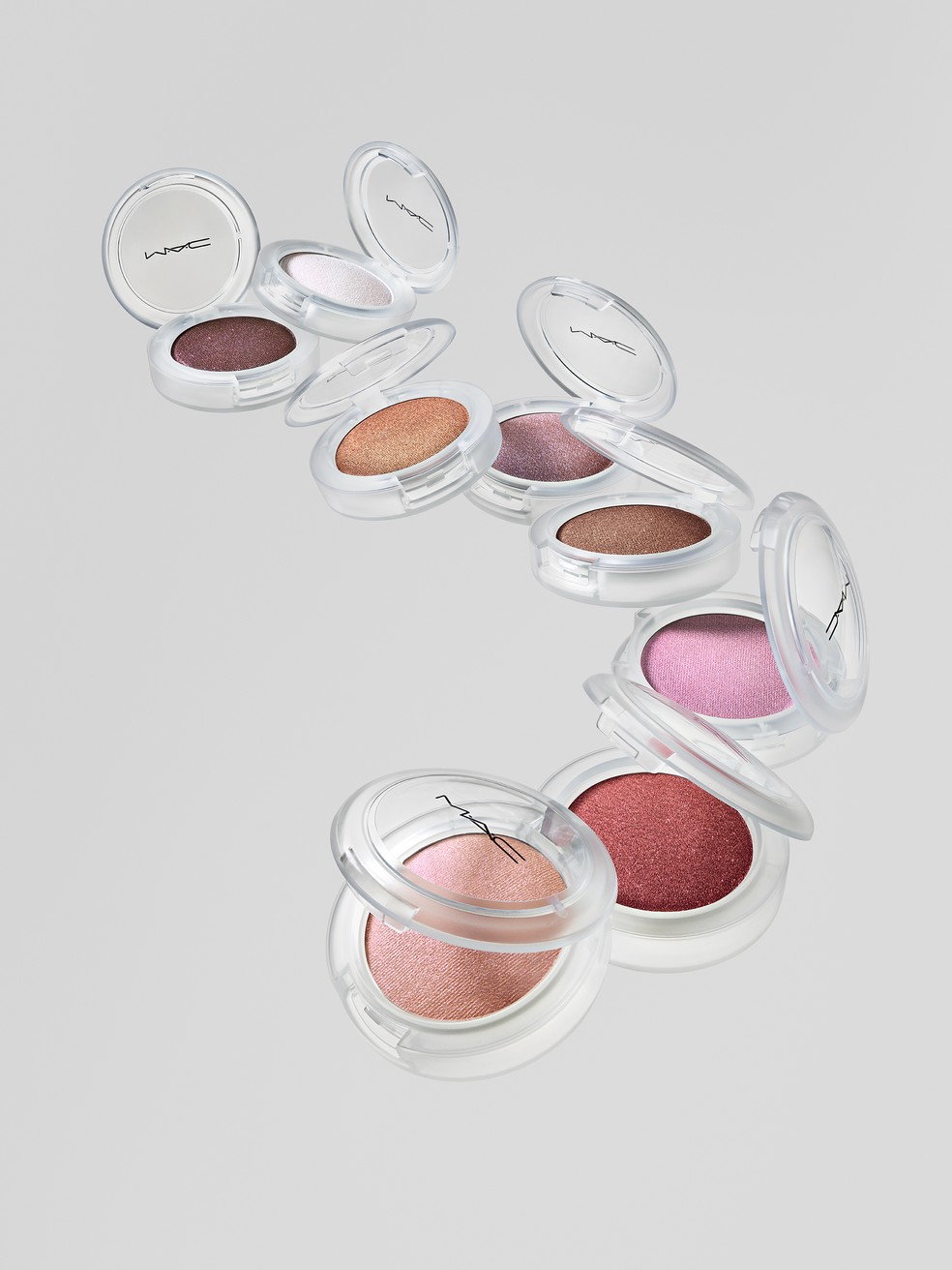 Iluminador Glow Play, M·A·C Cosmetics — Foto: Divulgação