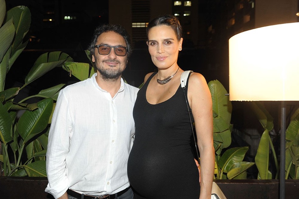 Jack Vartanian e Cassia Avila (Foto: Rodrigo Zorzi/ Divulgação) — Foto: Vogue