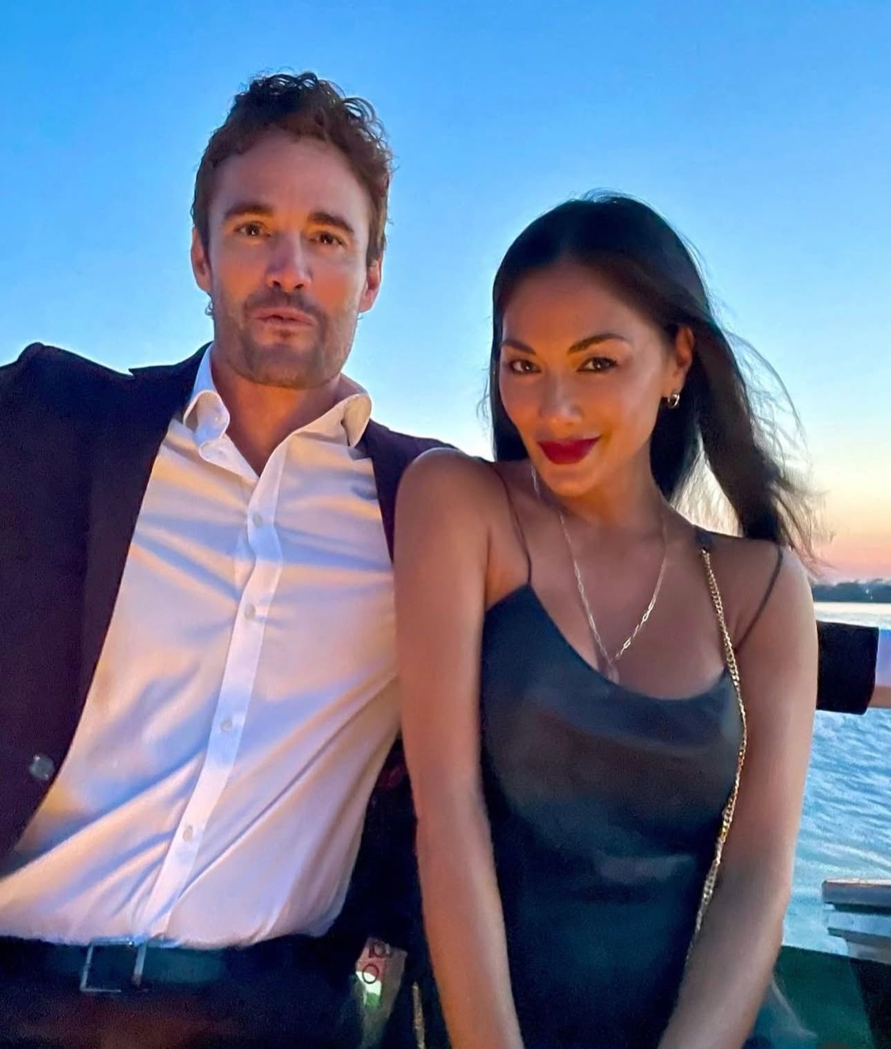 Nicole Scherzinger faz homenagem de aniversário ao namorado, Thom Evans