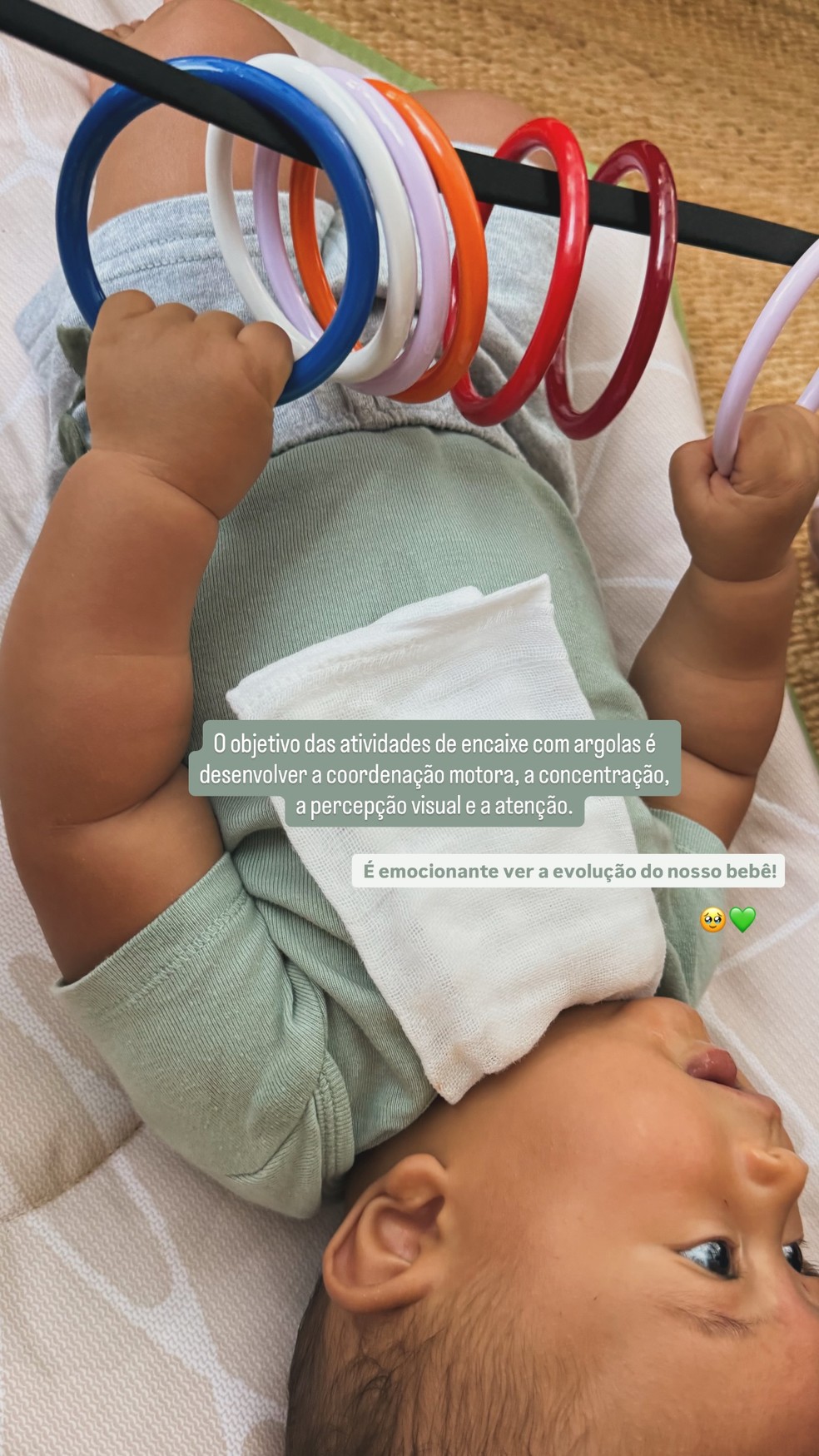 Carol Peixinho se derrete ao mostrar evolução do filho em dia de atividades estimulantes — Foto: Reprodução/Instagram