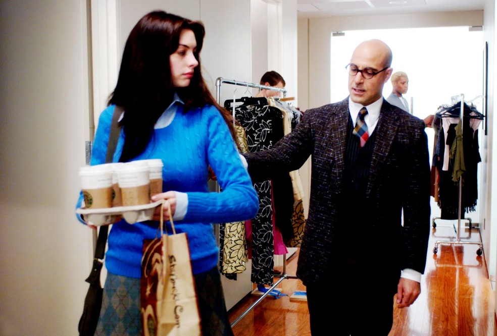  Stanley Tucci como Nigel Kipling — Foto: Divulgação
