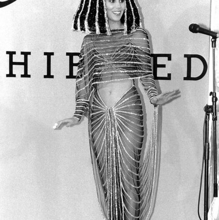 1988, Cher de Cleopatra