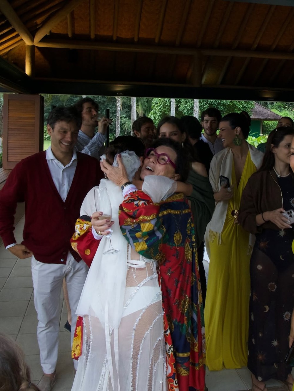 elisa-zarzur-e-alexandre-negr-o-realizam-noivado-em-paraty-no-rio-de
