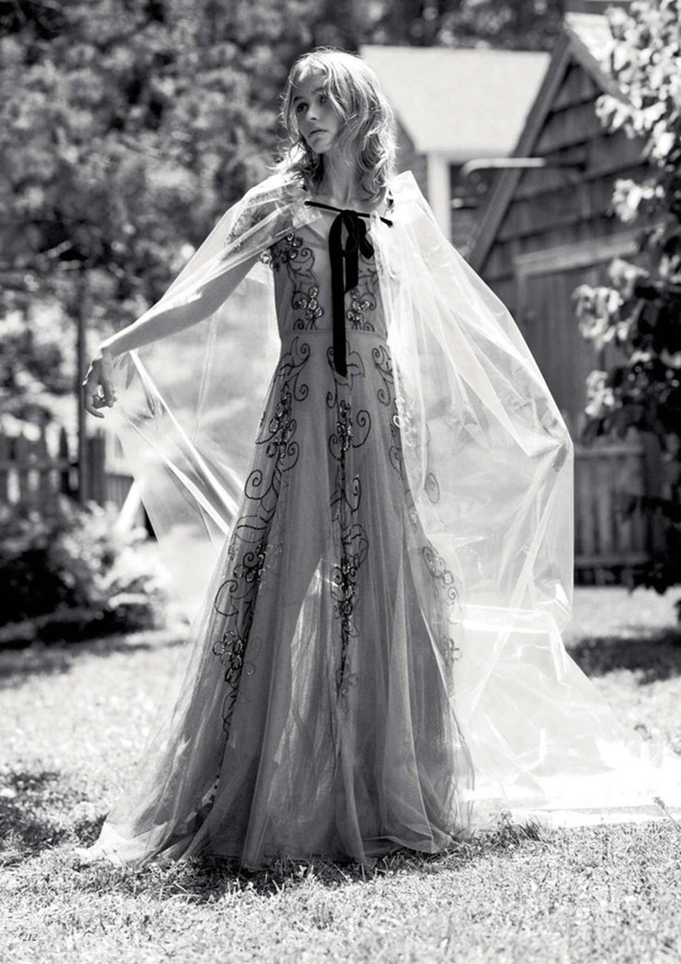 Lily-Rose Depp na Vogue UK de dezembro