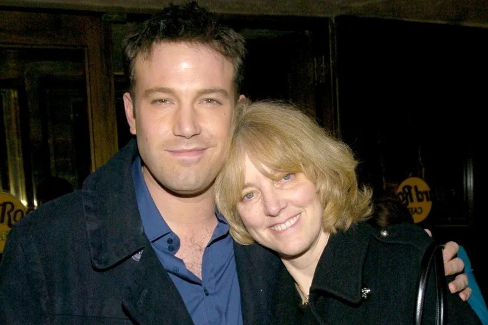 Ben Affleck e sua mãe, Chris — Foto: Divulgação