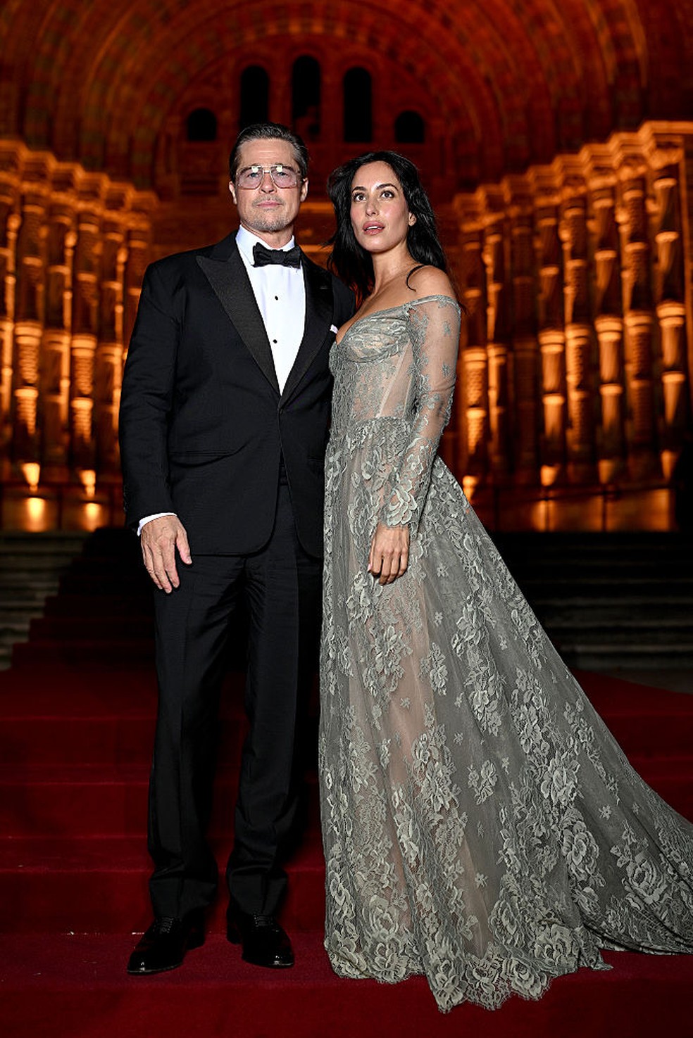 Brad Pitt e Ines de Ramon — Foto: Getty Images