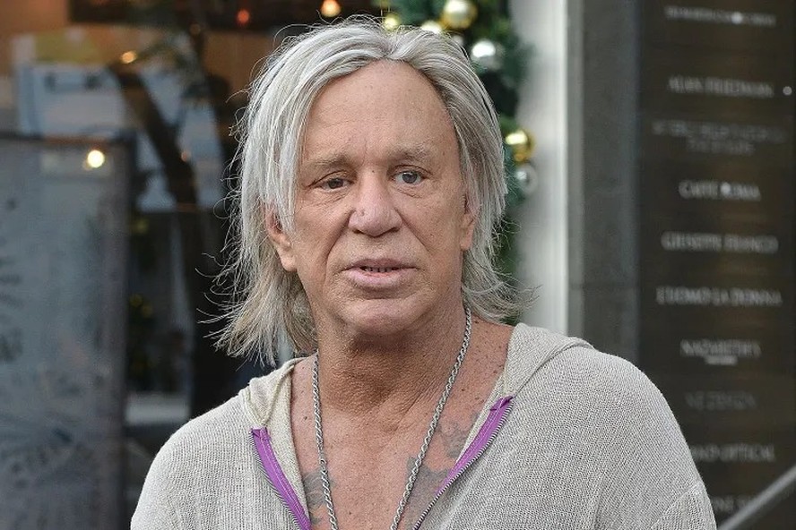 Mickey Rourke perde casa em Los Angeles após processo de despejo