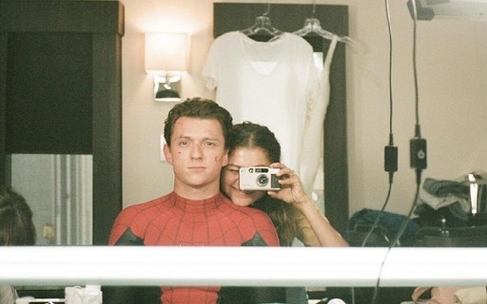 Zendaya se declara para Tom Holland depois da estreia do filme: "Meu Homem-Aranha" — Foto: Vogue