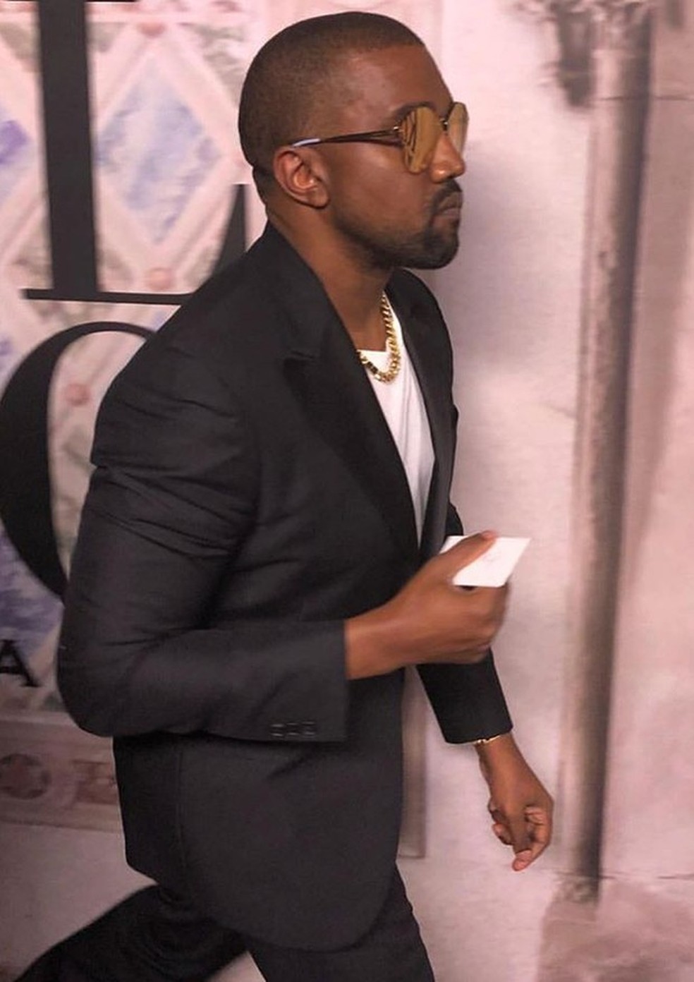 Kanye West (Foto: Reprodução/Instagram) — Foto: Vogue