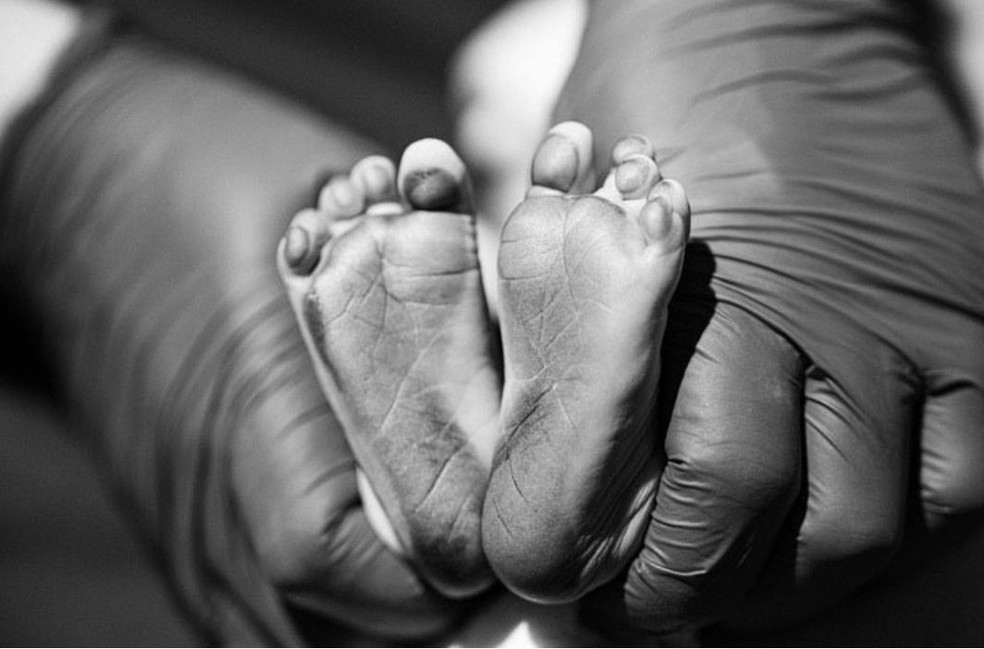 Nasce filho de Marthina Brandt e Gabriel Rocha — Foto: Iza Costa/Divulgação