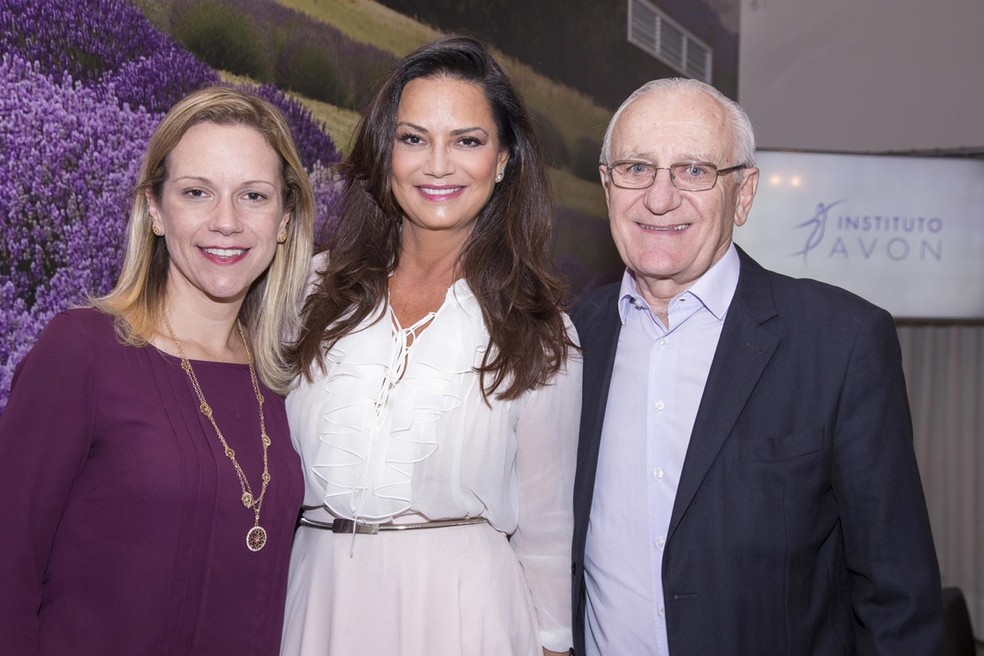 Instituto Avon promove jantar beneficente em São Paulo