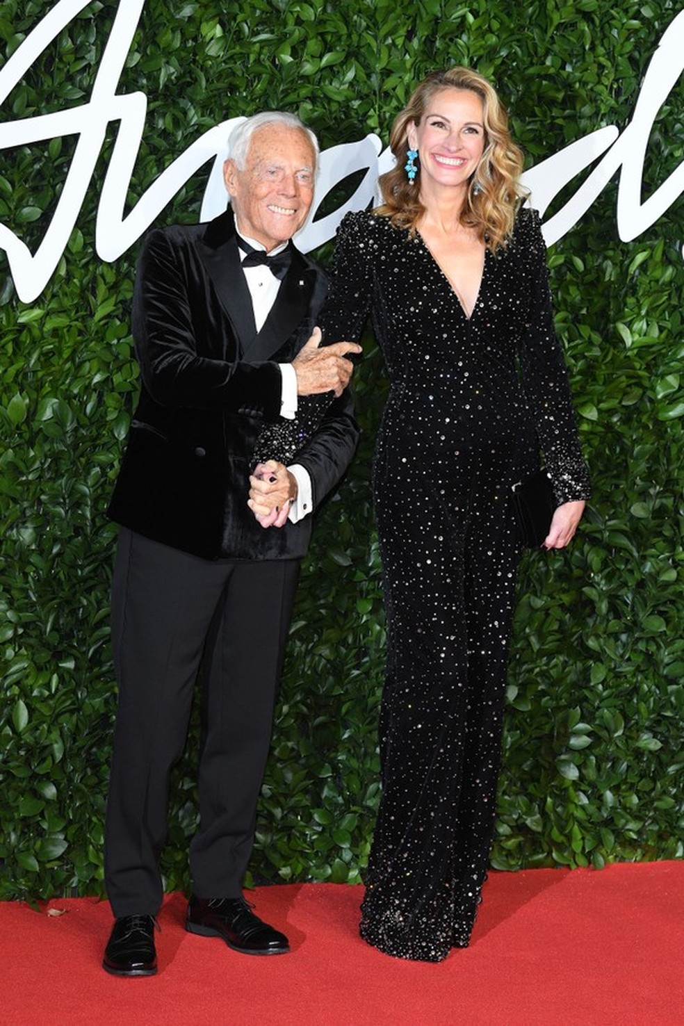 Giorgio Armani e Julia Roberts (Foto: Daniele Venturelli/WireImage) — Foto: Vogue