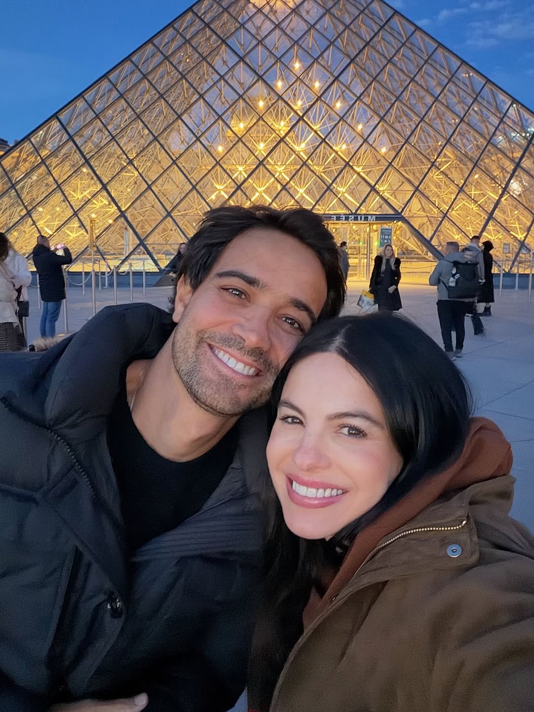 Sthefany Brito celebra aniversário do marido com declaração emocionante: 