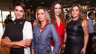 Leticia Cazarre, Silvia Crespe, Taciana Veloso e Marisa Clermann