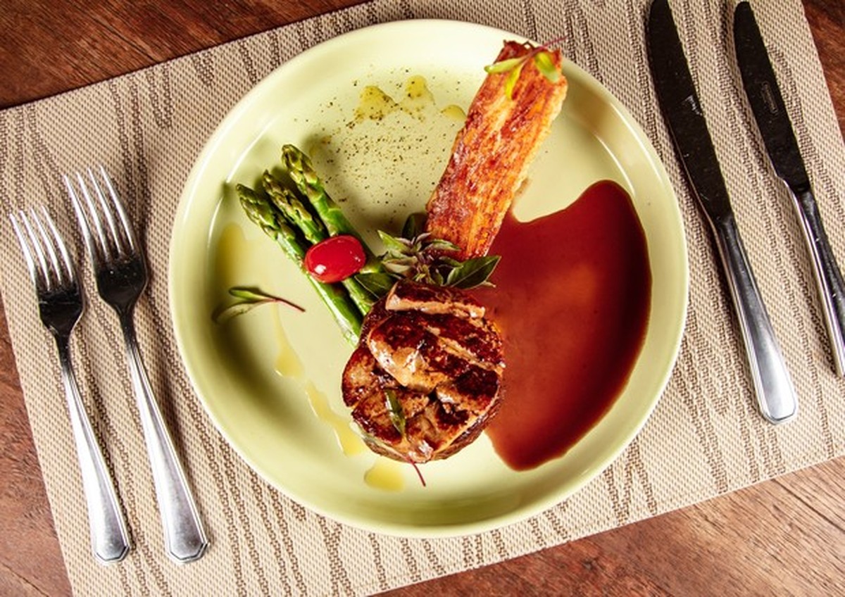 Filetto di Manzo Alla Rossini: aprenda a receita do chef Walter Queiróz