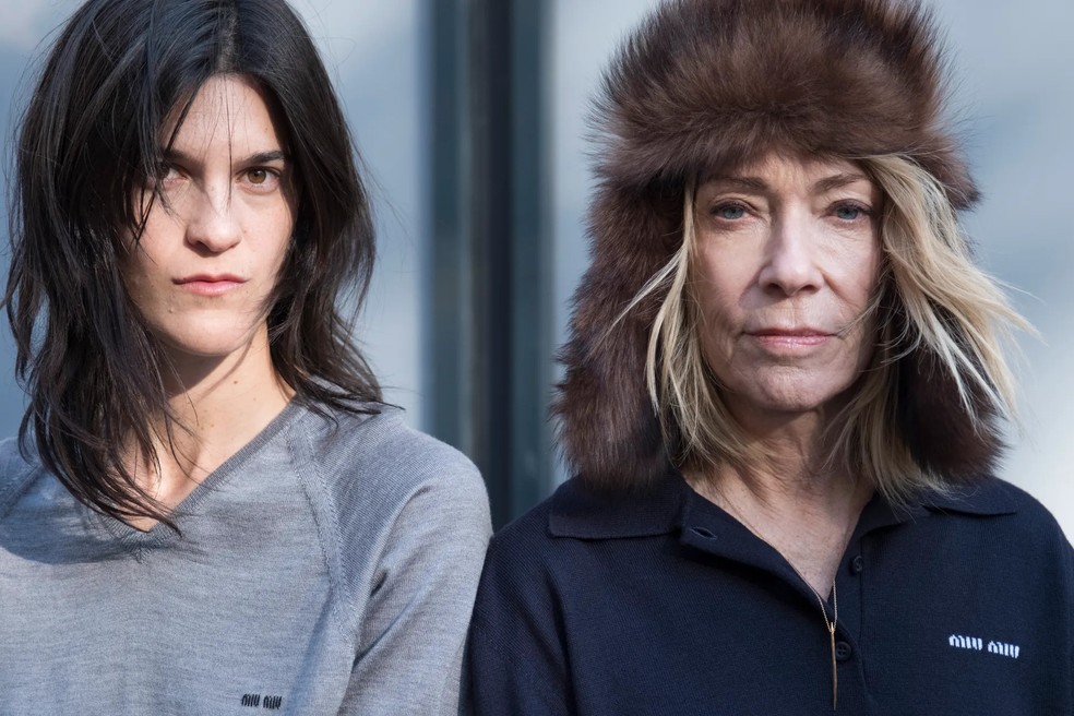 Kim Gordon e Suzanne Lindon falam sobre cinema, amizade e a colaboração com Claire Denis para o Miu Miu Women’s Tales — Foto: Reprodução/ Brigitte Lacombe