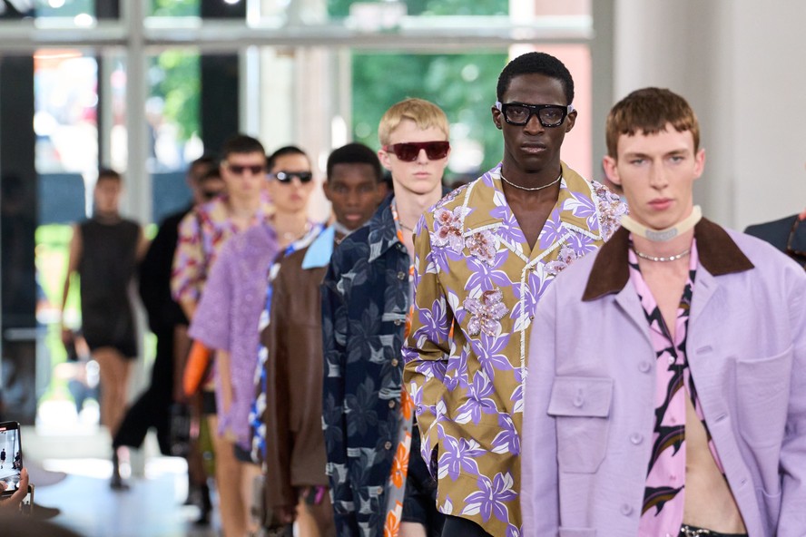 O desfile masculino de verão 2025 da Gucci