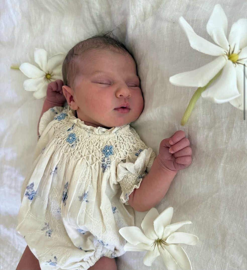 Elsa Hosk anuncia o nascimento da segunda filha com Tom Daly — Foto: Reprodução/Instagram