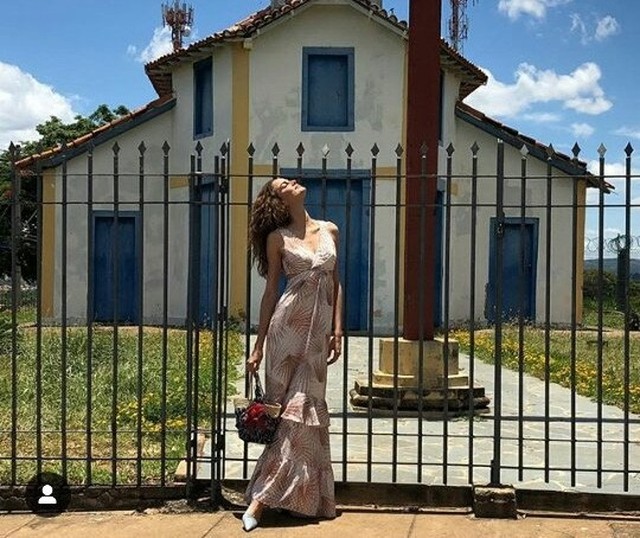 Exclusivo! A primeira foto oficial do casamento de Barbara Fialho e