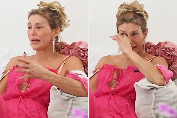Capa fotográfica da fonte da Forma Livre: Brandi Glanville chora ao revelar custo milionário de tratamento para problema no rosto