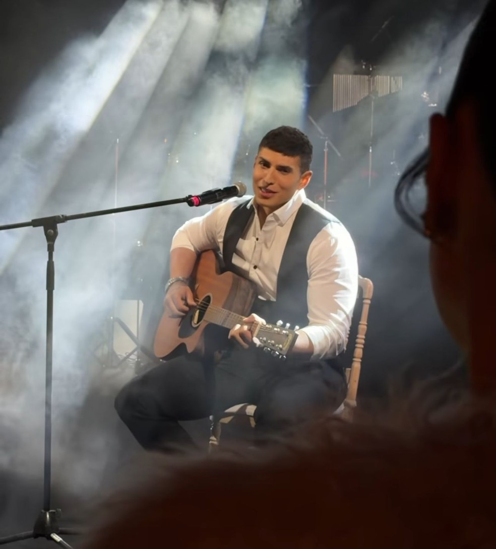 Franciny Ehlke faz post — Foto: Reprodução/Instagram