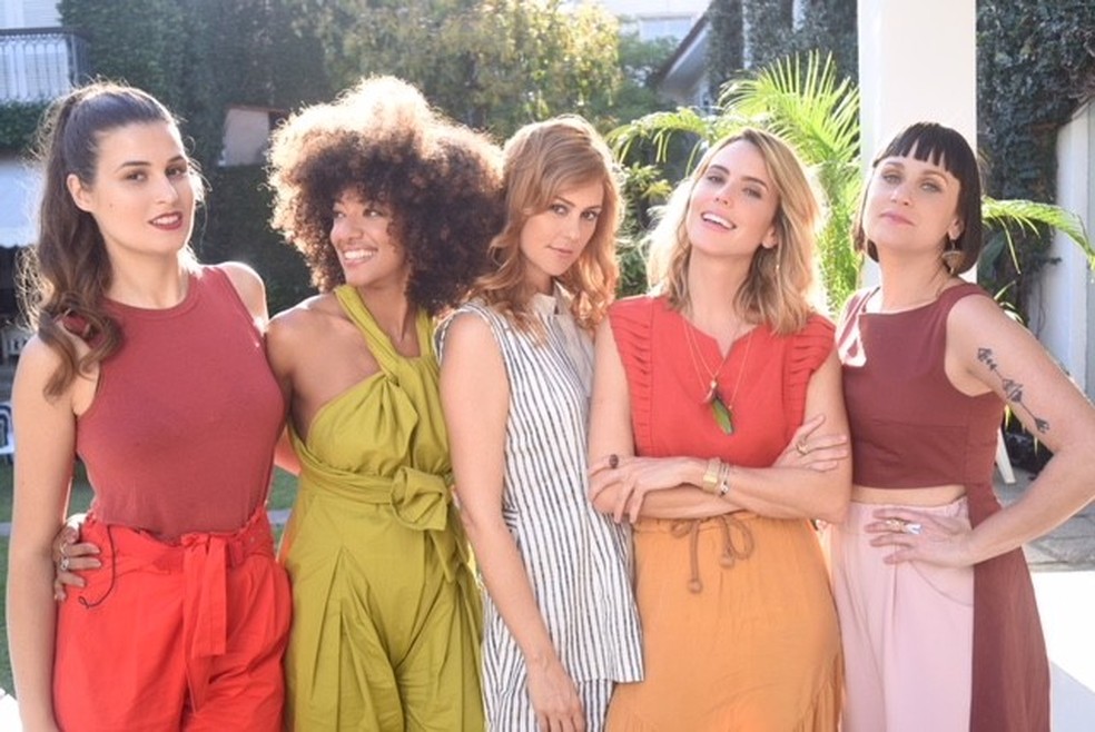 Flow das Cinco cruza moda e espiritualidade em encontros off line
