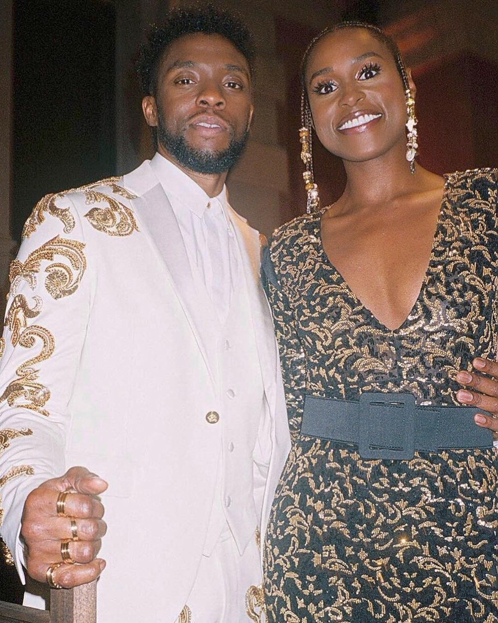 Cara Delevingne compartilha fotos inéditas do MET Gala direto da sua câmera