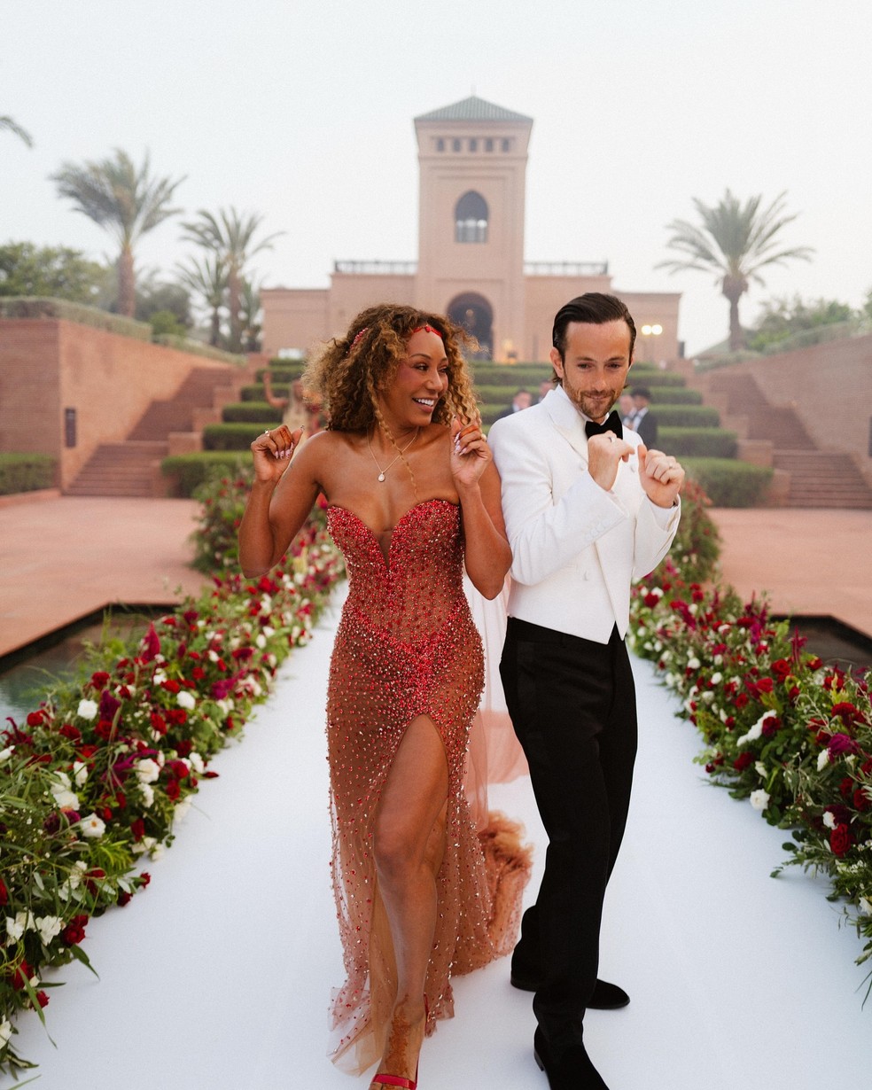 Um mês após cerimônia, Mel B se casa novamente em Marrocos — Foto: reprodução/instagram