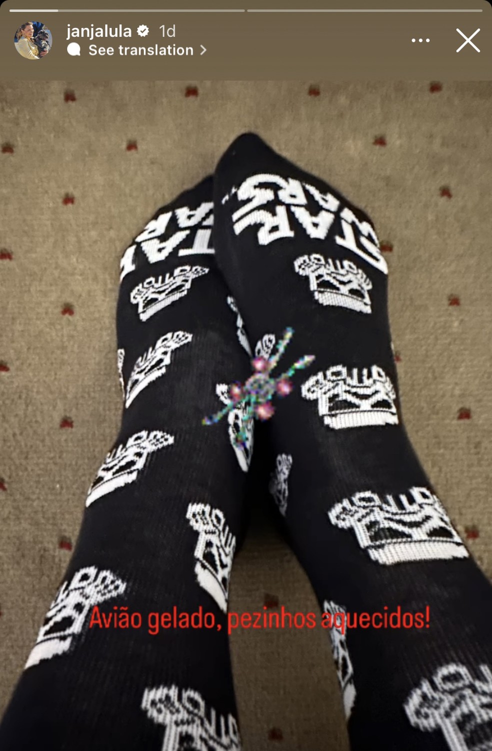 Janja exibe meias geek durante viagem oficial — Foto: Reprodução