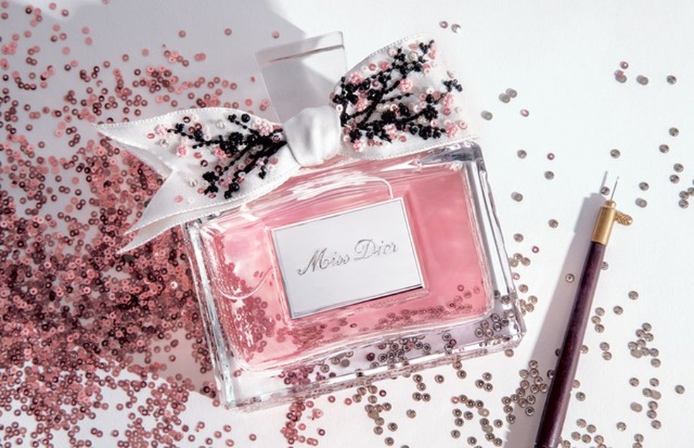 Dior leiloa perfume exclusivo Miss Dior Édition d´Exception