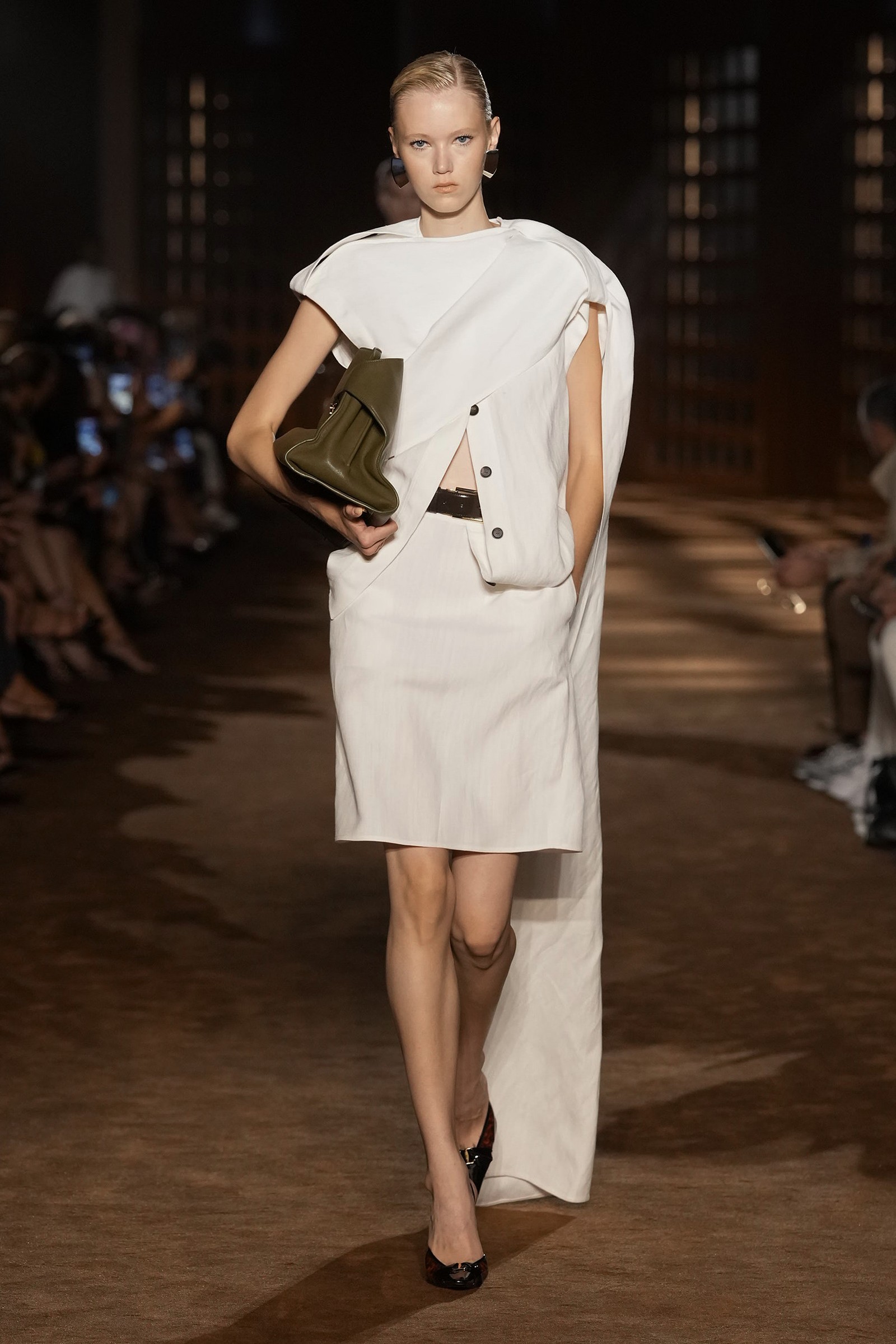 Ferragamo | Milão | Verão 2027 — Foto: Launchmetrics Spotlight