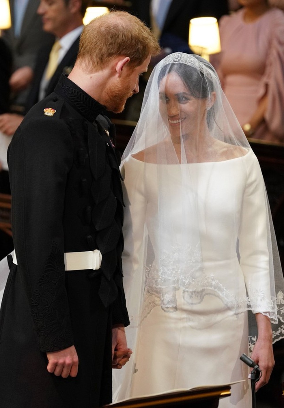 Meghan Markle e Harry brilham em casamento real  (Foto: Getty) — Foto: Vogue