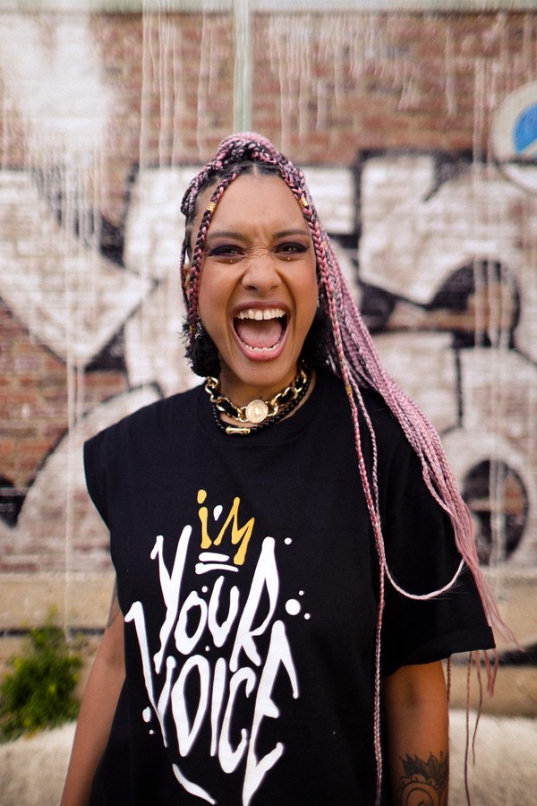 Réveillon Vogue: conheça AWEN Live, a DJ que irá animar a festa