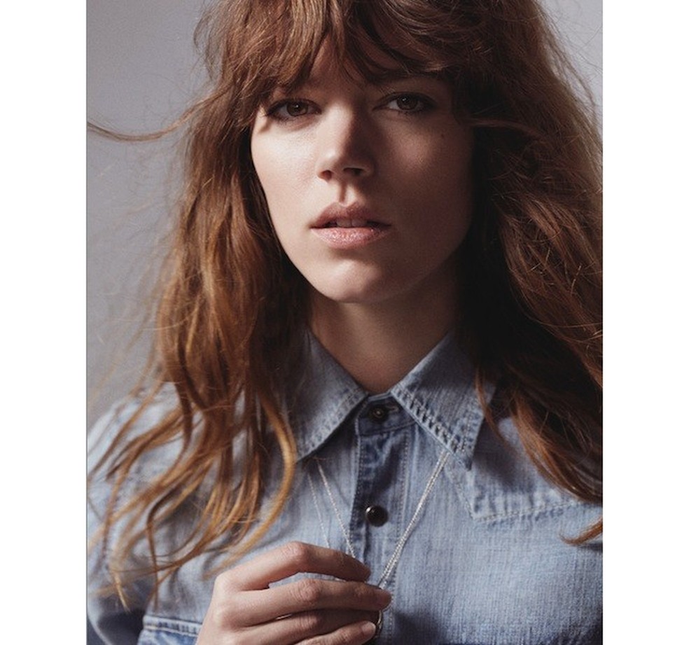 Denim girl: Freja Beha Erichson retorna à moda como estilista
