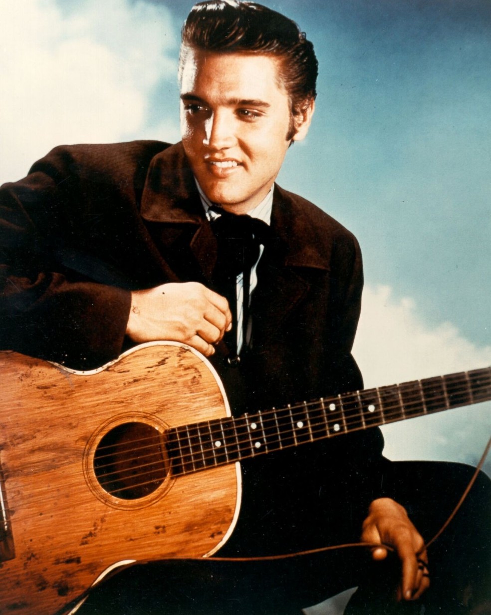 Elvis Presley (Foto: Reprodução) — Foto: Vogue