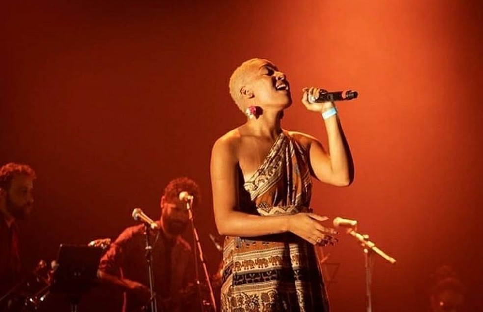 Quem é Kimani, a poeta de Slam do Grajaú que viralizou com vídeo sobre