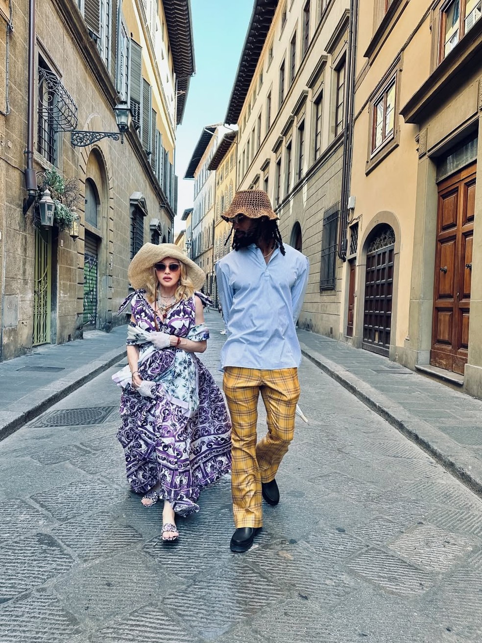 "Madonna exibe álbum de fotos da comemoração de seus 67 anos — Foto: Reprodução/Instagram