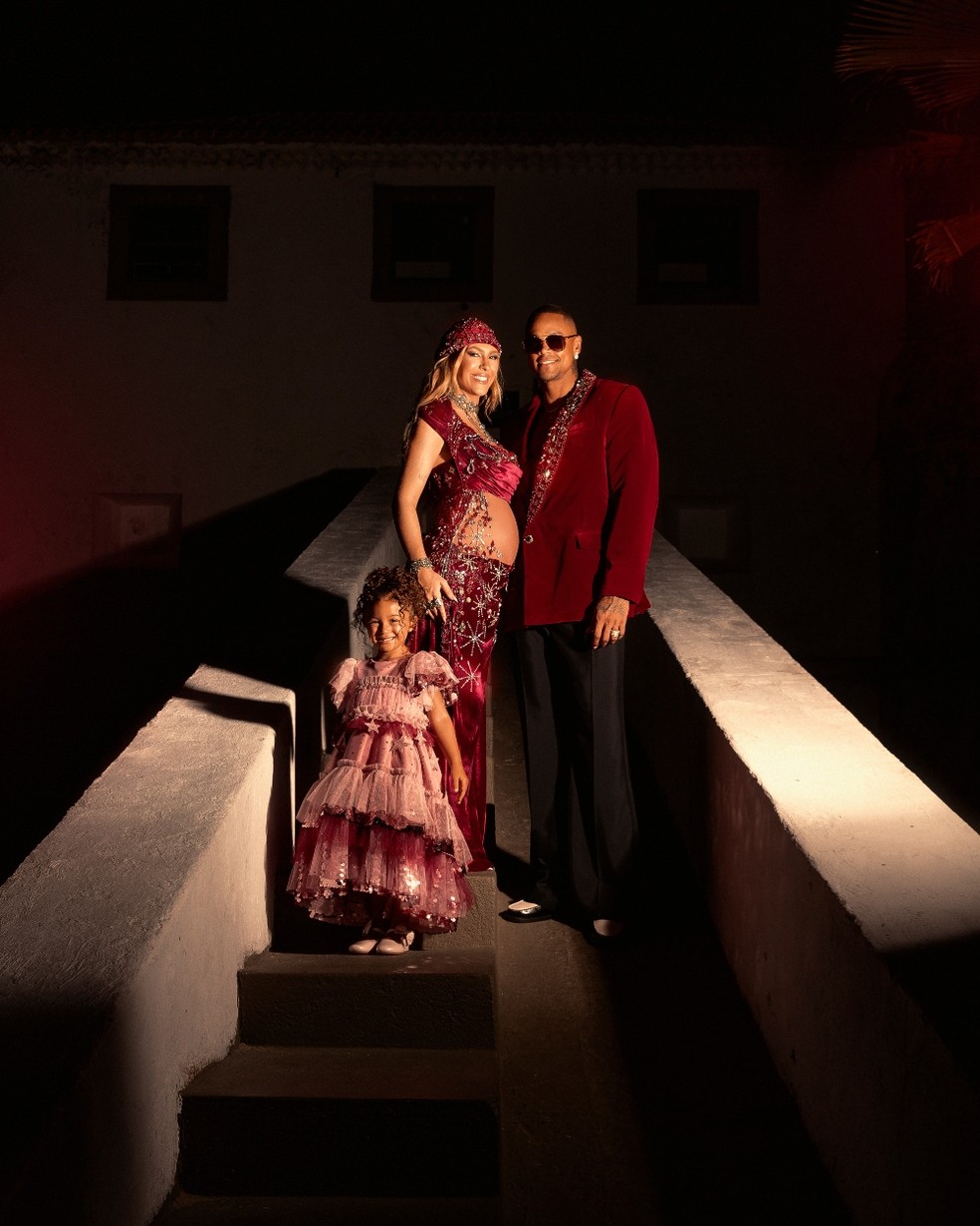 Lore Improta e Leo Santana para a Noite da Aclamação — Foto: Yago Mesquitta