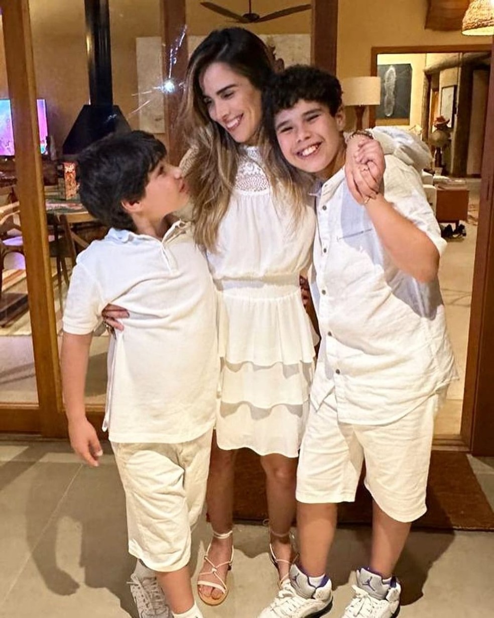 Wanessa Camargo e os filhos, João Francisco e José Marcus — Foto: Reprodução/Instagram