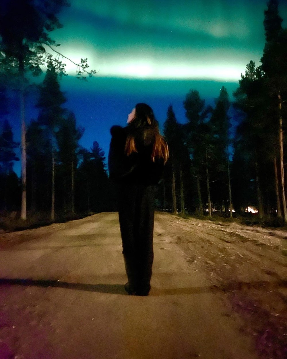 Em viagem romântica com Juca Diniz, Mariana Rios se derrete pelo namorado