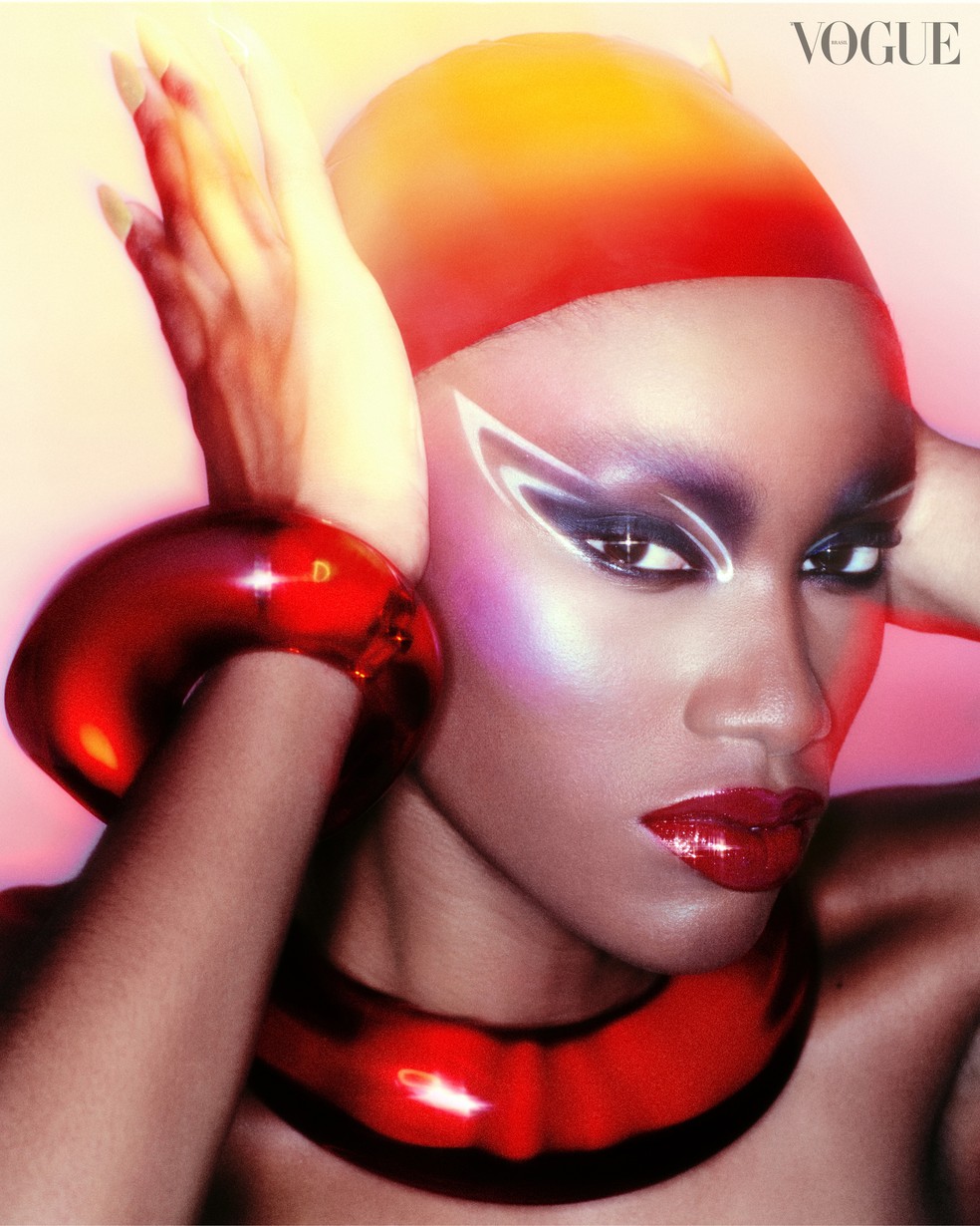 Editorial de Beleza Nostalgia anos 80 — Foto: Fernando Tomaz