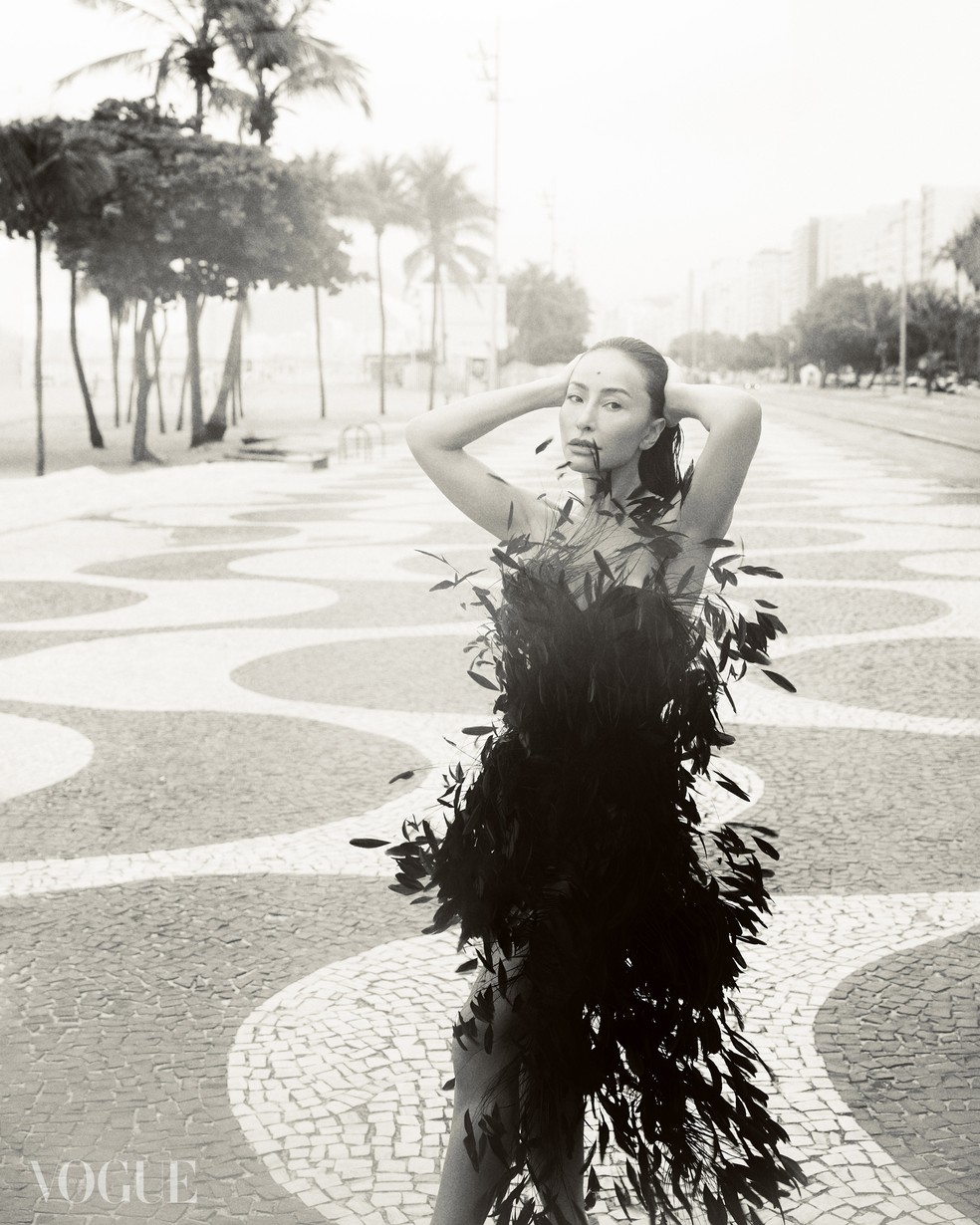 Sabrina Sato na Vogue Brasil de Fevereiro 2024 — Foto: Fernando Tomaz/ Vogue Brasil