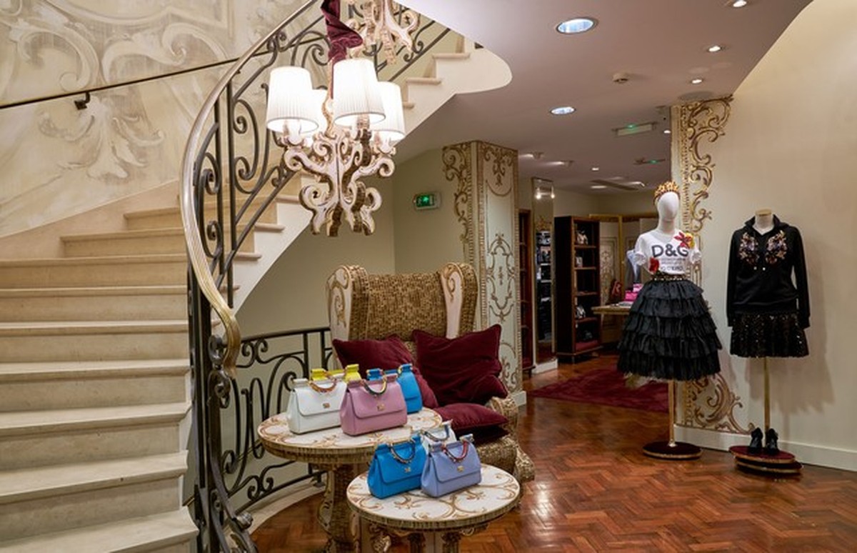 D&g paris store