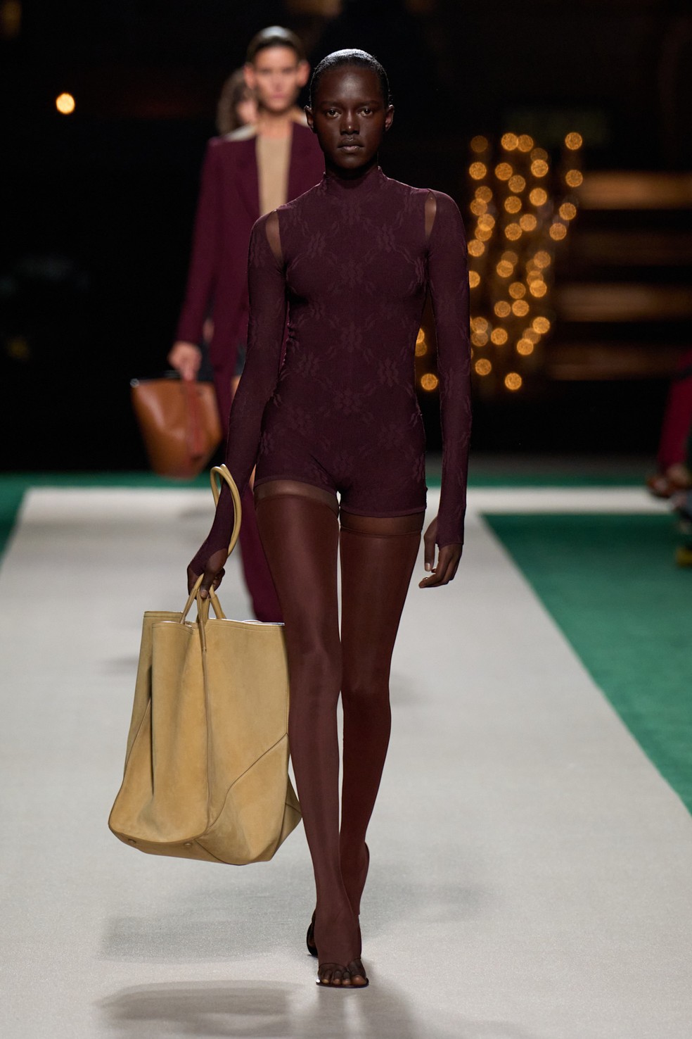 Victoria Beckham primavera-verão 2025 — Foto: Launchmetrics Spotlight