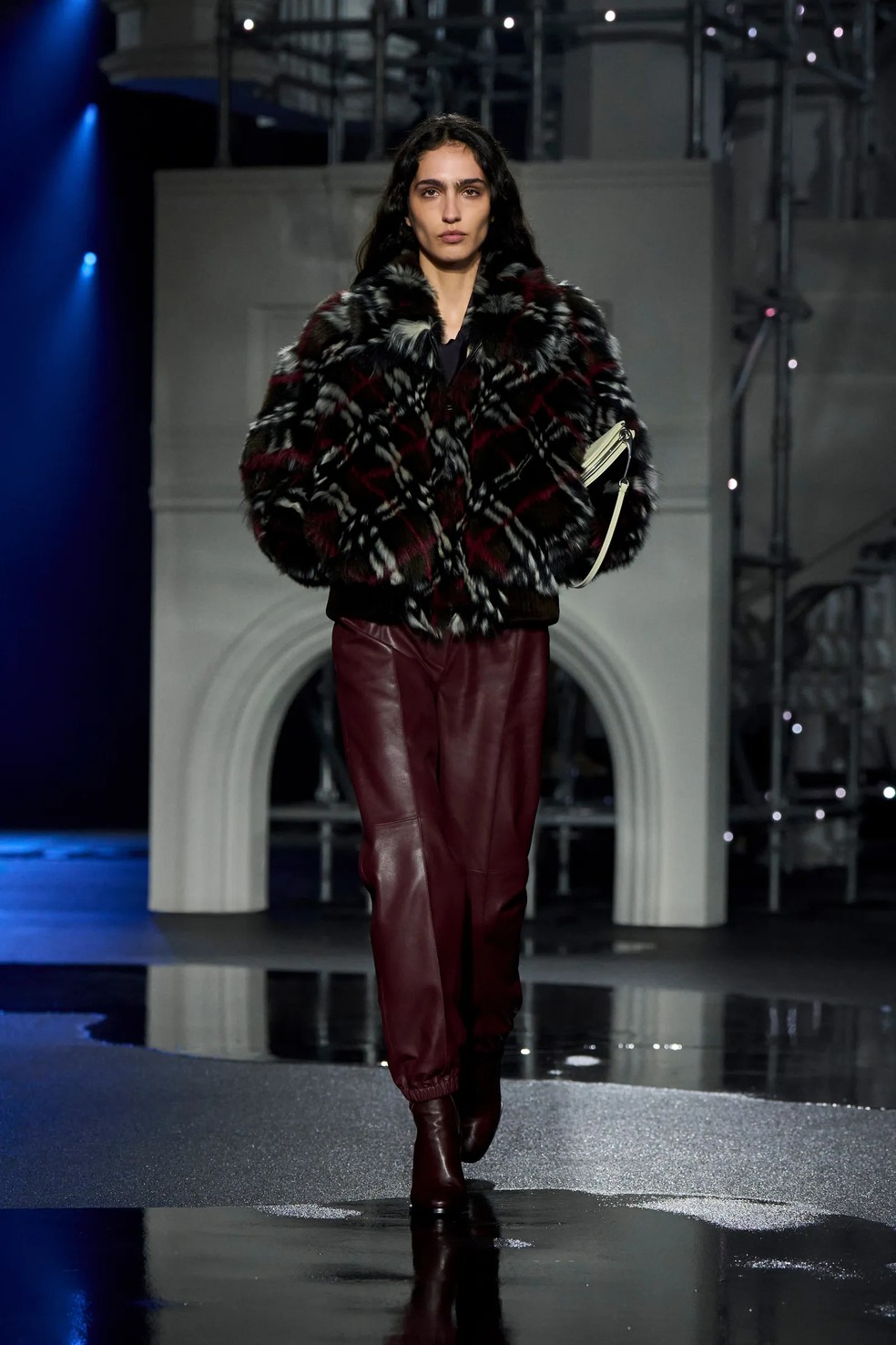 Das passarelas para o guarda-roupa: 5 tendências da semana de moda de ...