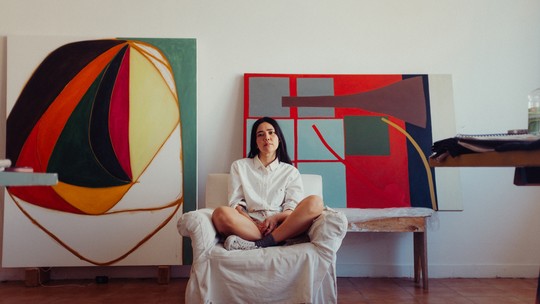 Luísa Matsushita, a Lovefoxxx do CSS, faz seu debut como pintora em mostra individual na Galeria Luisa Strina