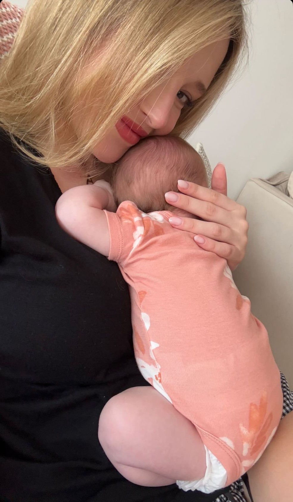 Duda Reis posa com Aurora — Foto: Reprodução/Instagram