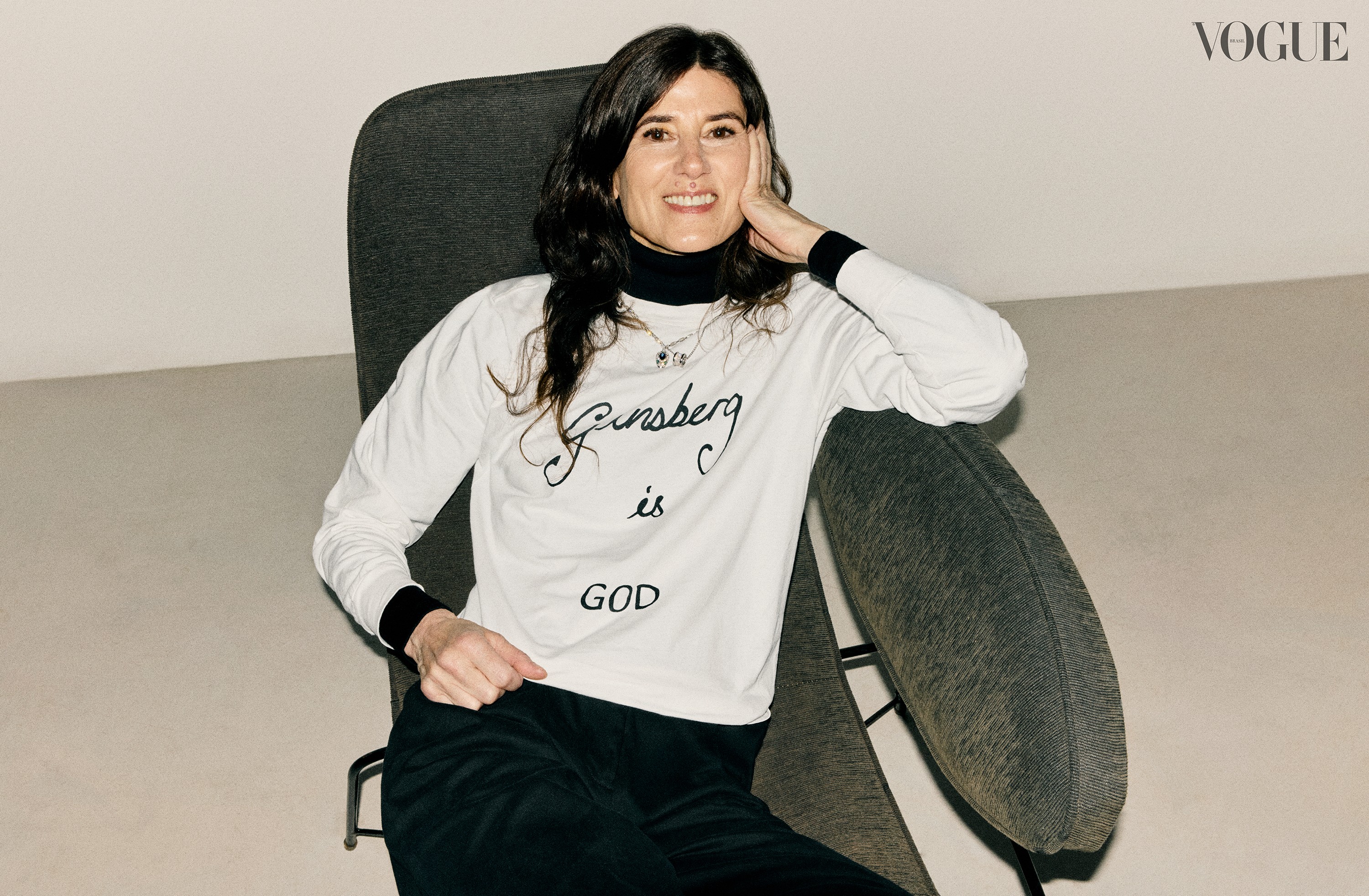 Como Bella Freud levou a moda ao divã em podcast-hit